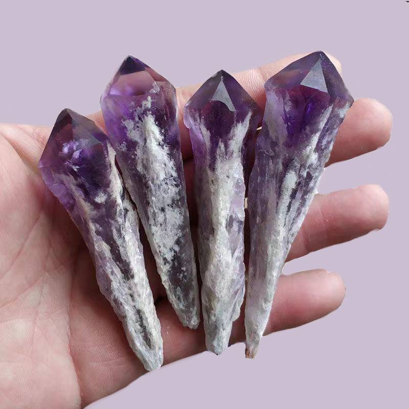 Heilenergiegeladener Amethyst-Quarz-Kristall Stab