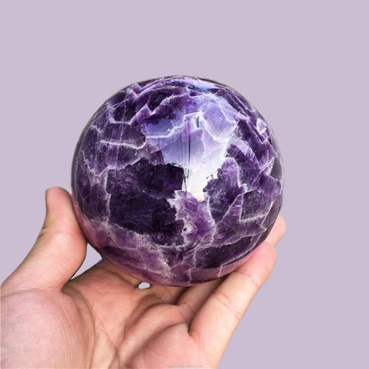 Heilenergiegeladener Amethyst-Quarz-Kristall Ball